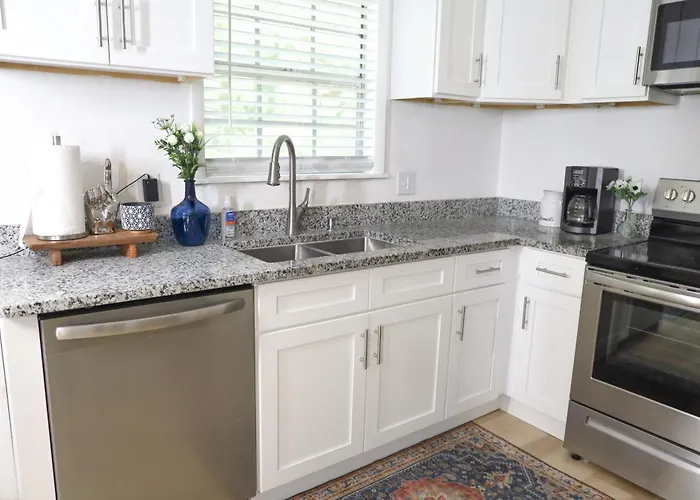 3 Bedroom House With Garage Tallahassee